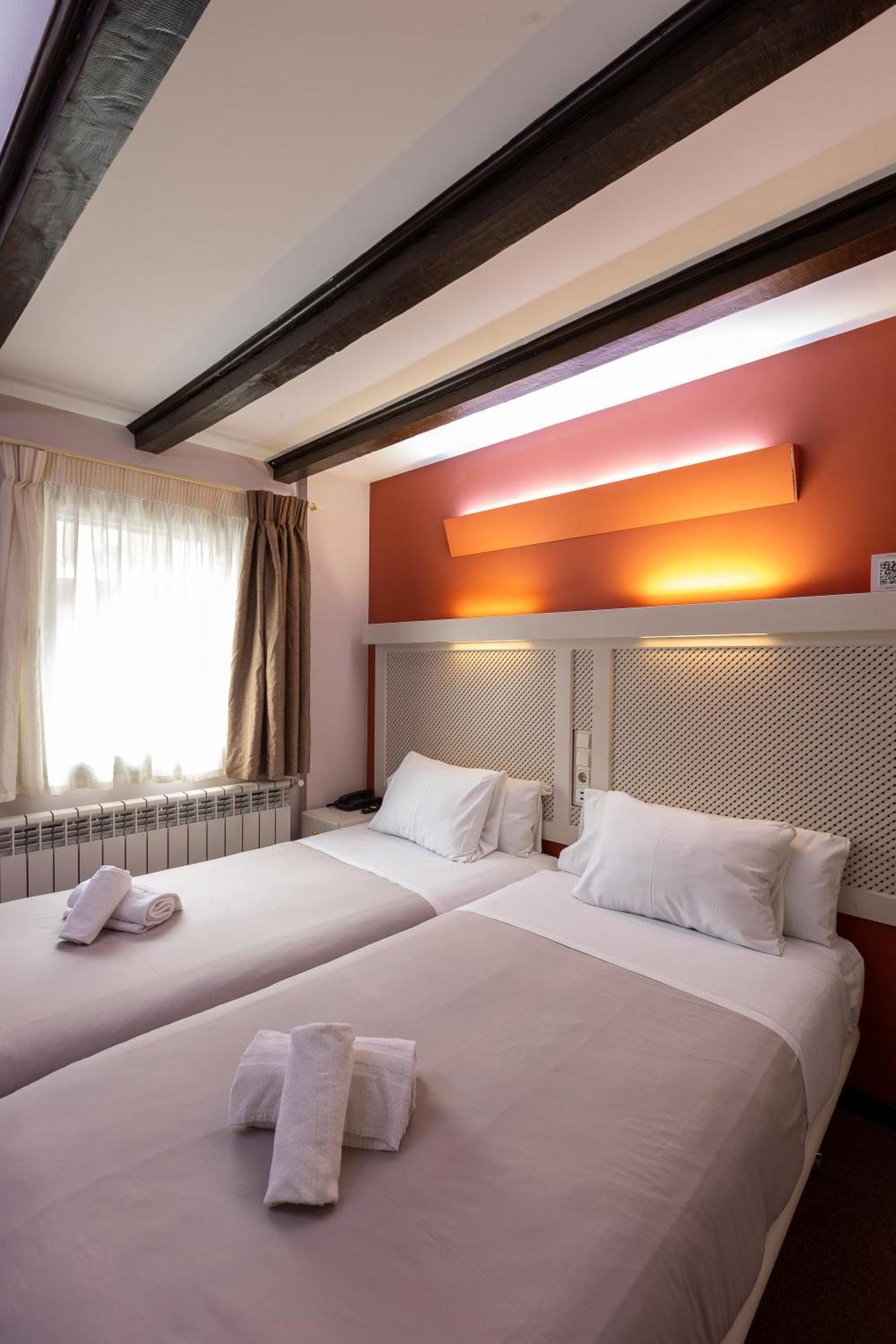 Hotel Micolau アリンサル エクステリア 写真